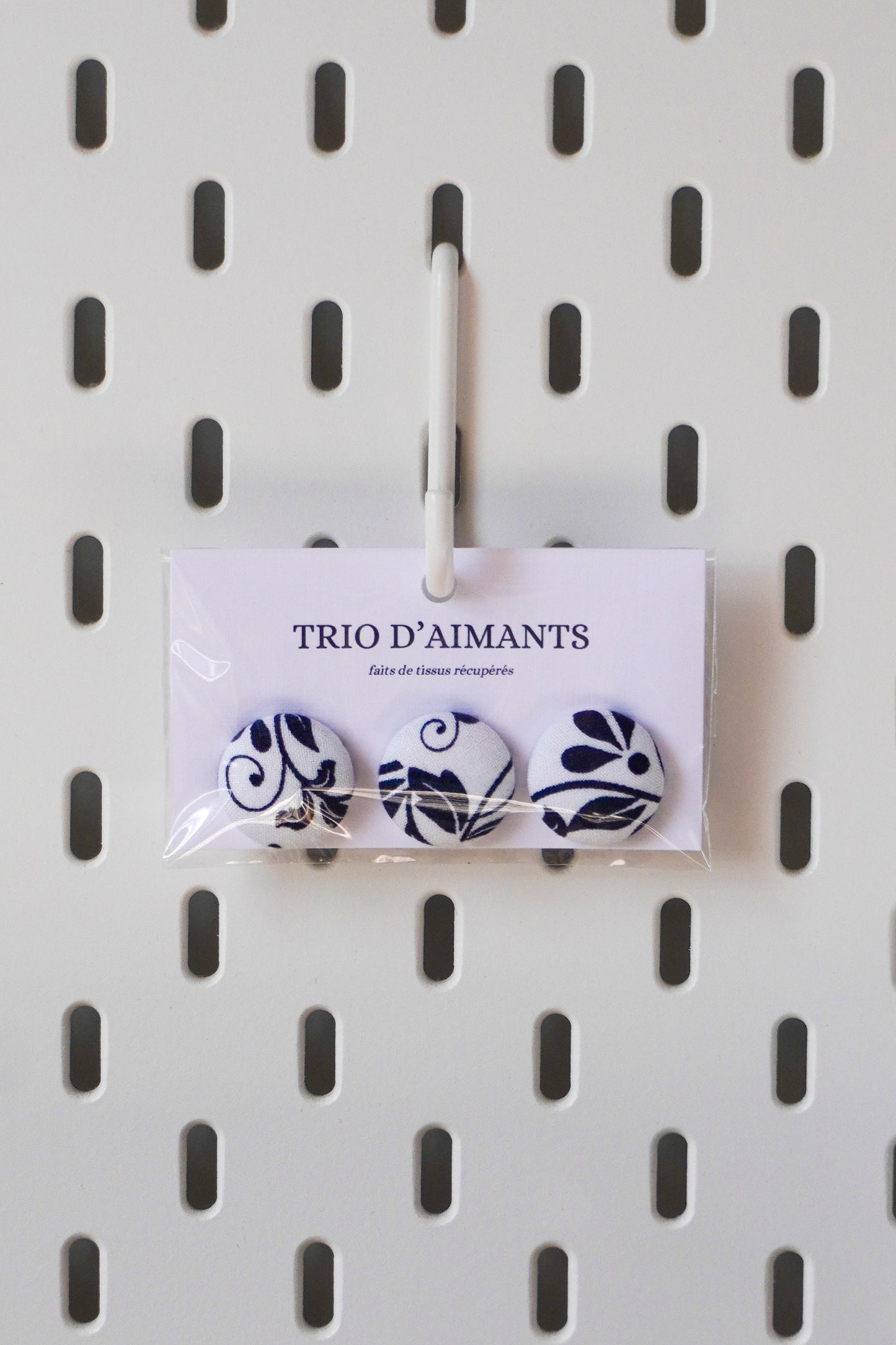 Trio d'aimants - LOUISA